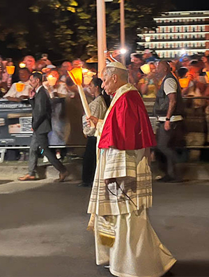 pape-lourdes-2026-gauche